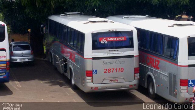 Viação Santa Cruz 287110 na cidade de Pirassununga, São Paulo, Brasil, por Leonardo Carola. Número da foto: #4534457.