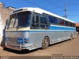 Ônibus Particulares 2000 na cidade de Romaria, Minas Gerais, Brasil, por Leonardo J. Nunes. Número da foto: #4541181.