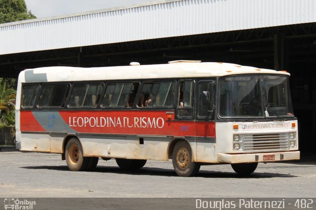 Leopoldina Turismo 1550 na cidade de Leopoldina, Minas Gerais, Brasil, por Douglas Paternezi. ID da foto: 4500898.