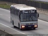 Ônibus Particulares 9214 na cidade de São José dos Campos, São Paulo, Brasil, por Ezequiel Vicente Fernandes. ID da foto: :id.