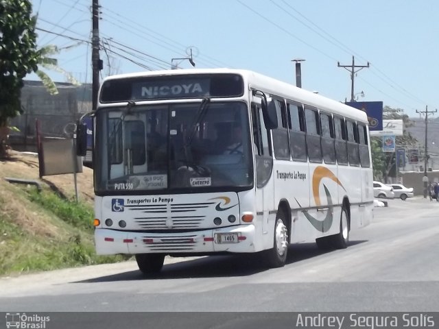 Transportes La Pampa S.A. 17 na cidade de Nicoya, Nicoya, Guanacaste, Costa Rica, por Andrey Segura Solís. Número da foto: #4556806.