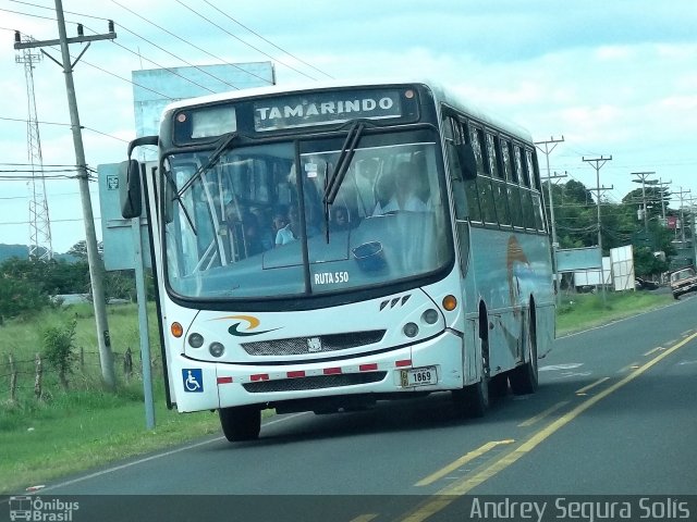 Transportes La Pampa S.A. 24 na cidade de Palmira, Carrillo, Guanacaste, Costa Rica, por Andrey Segura Solís. Número da foto: #4556794.