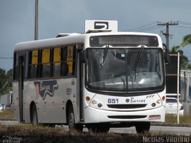 Empresa Barros 651 na cidade de Parnamirim, Rio Grande do Norte, Brasil, por Nícolas Vitorino Lopes. ID da foto: 4560562.