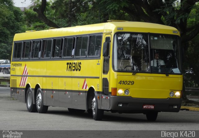 Viação Itapemirim 41029 na cidade de São Paulo, São Paulo, Brasil, por Diego K420 . Número da foto: #4565410.