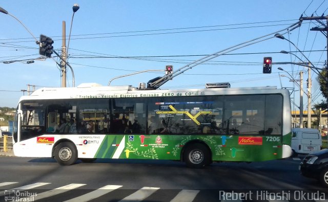 Metra - Sistema Metropolitano de Transporte 7206 na cidade de Santo André, São Paulo, Brasil, por Rebert Hitoshi Okuda. Número da foto: #4563390.