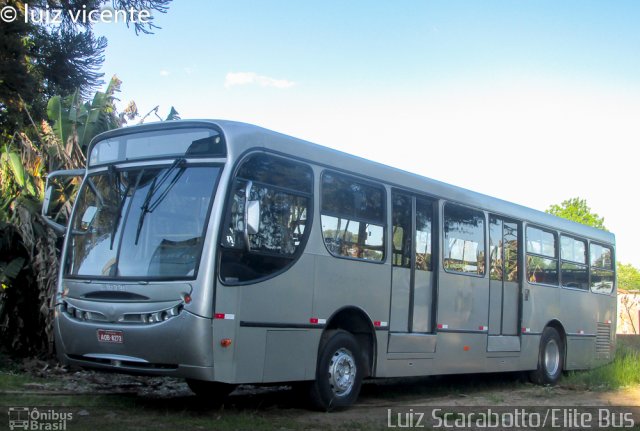 Ônibus Particulares 8273 na cidade de Curitiba, Paraná, Brasil, por Luiz Scarabotto . ID da foto: 4565163.