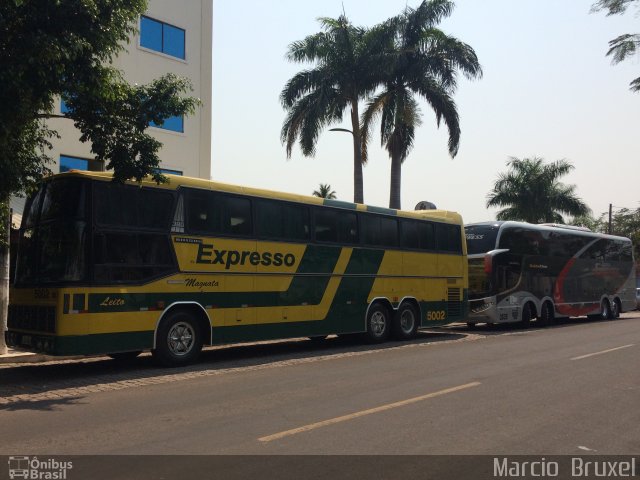 Ônibus Particulares 5002 na cidade de Corumbá, Mato Grosso do Sul, Brasil, por Marcio  Bruxel. Número da foto: #4566811.