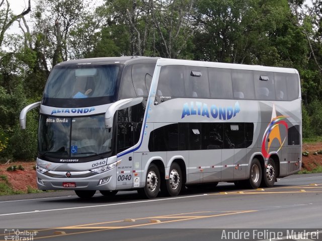 Alta Onda Turismo 0040 na cidade de Fernandes Pinheiro, Paraná, Brasil, por André Felipe Mudrei. Número da foto: #4567208.