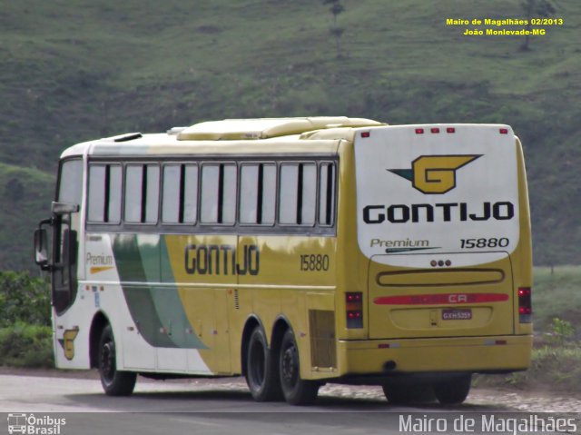 Empresa Gontijo de Transportes 15880 na cidade de João Monlevade, Minas Gerais, Brasil, por Mairo de Magalhães. ID da foto: 4503070.