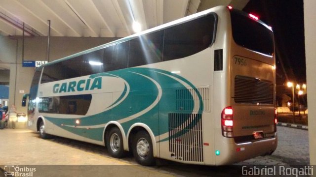 Viação Garcia 7956 na cidade de Araraquara, São Paulo, Brasil, por Gabriel Rogatti. Número da foto: #4570683.