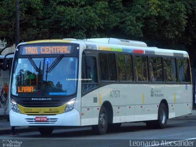 Viação Nossa Senhora das Graças A71571 na cidade de Rio de Janeiro, Rio de Janeiro, Brasil, por Leonardo Alecsander. Número da foto: #4505520.