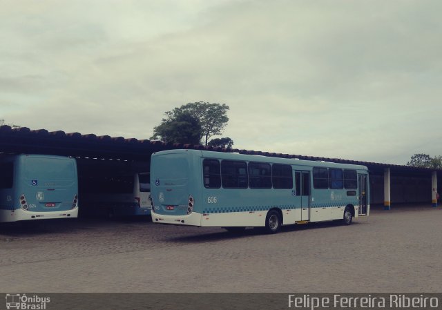 Transportes Santa Maria 606 na cidade de Pelotas, Rio Grande do Sul, Brasil, por Felipe Ferreira Ribeiro. Número da foto: #4511116.