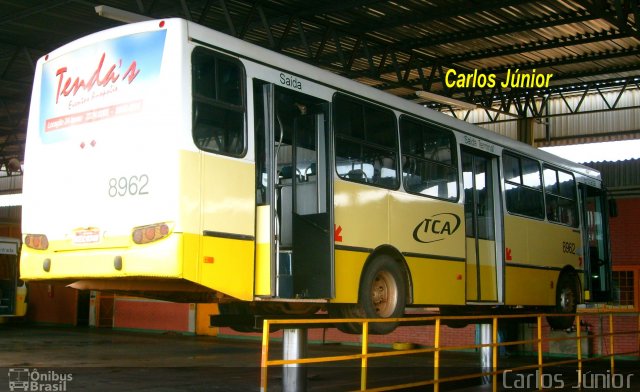 TCA - Transportes Coletivos Anápolis 8962 na cidade de Goiânia, Goiás, Brasil, por Carlos Júnior. Número da foto: #4511517.