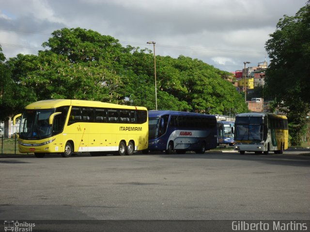 Viação Itapemirim 60695 na cidade de Vitória, Espírito Santo, Brasil, por Gilberto Martins. ID da foto: 4511670.