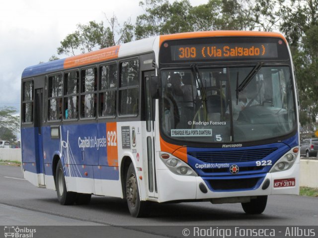 Capital do Agreste Transporte Urbano 922 na cidade de Caruaru, Pernambuco, Brasil, por Rodrigo Fonseca. Número da foto: #4512165.