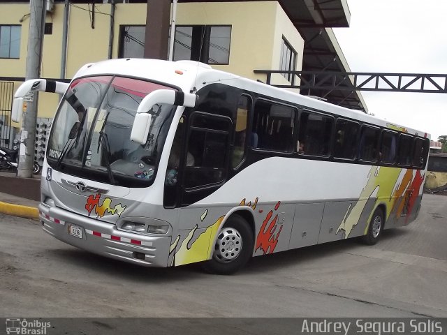 Transportes Jacó 16 na cidade de Orotina, Orotina, Alajuela, Costa Rica, por Andrey Segura Solís. Número da foto: #4515744.