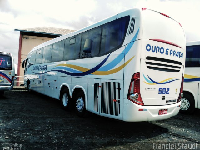 Viação Ouro e Prata 582 na cidade de Santo Ângelo, Rio Grande do Sul, Brasil, por Franciel Staudt. Número da foto: #4516652.