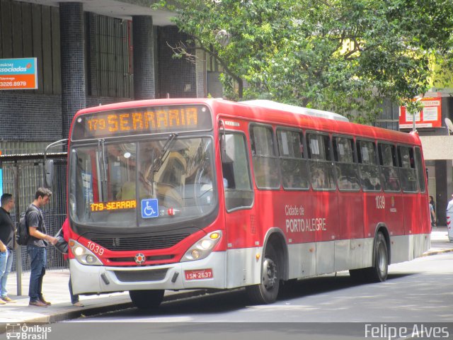 Trevo Transportes Coletivos 1039 na cidade de Porto Alegre, Rio Grande do Sul, Brasil, por Felipe Alves. Número da foto: #4573830.