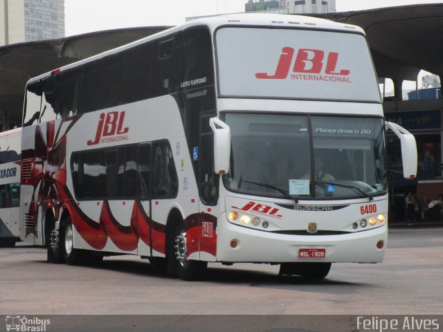 JBL Turismo 6400 na cidade de Porto Alegre, Rio Grande do Sul, Brasil, por Felipe Alves. Número da foto: #4573861.