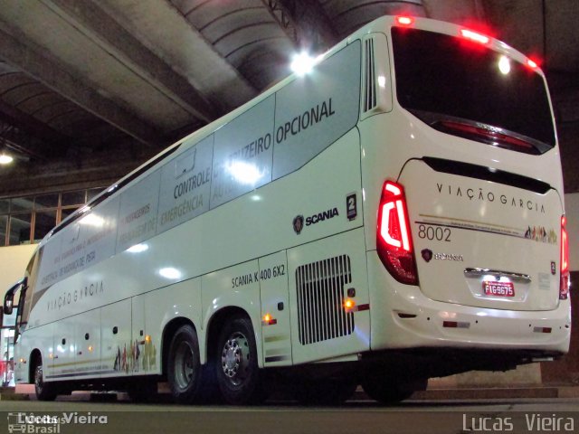 Viação Garcia 8002 na cidade de Apucarana, Paraná, Brasil, por Lucas Vieira. ID da foto: 4575721.