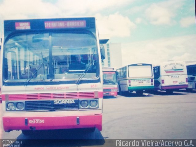 Rápido Santo Antônio 823 na cidade de SIA, Distrito Federal, Brasil, por Ricardo Vieira. Número da foto: #4599577.