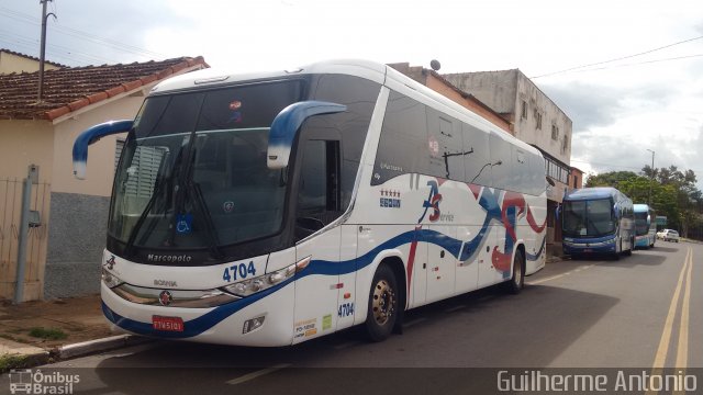 AS Service 4704 na cidade de Araxá, Minas Gerais, Brasil, por Guilherme Antonio. Número da foto: #4603229.