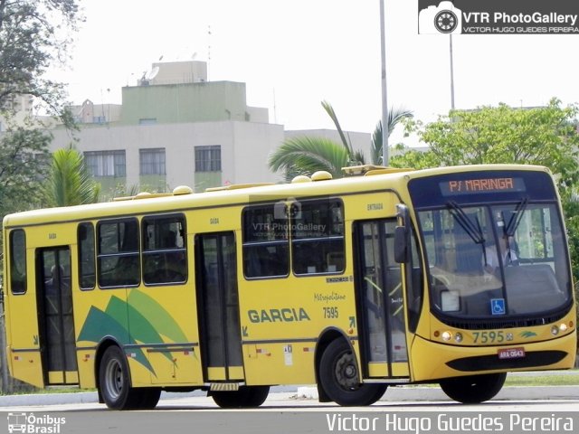 Viação Garcia 7595 na cidade de Maringá, Paraná, Brasil, por Victor Hugo Guedes Pereira. Número da foto: #4605080.