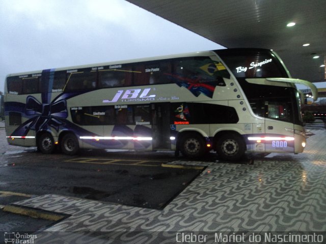 JBL Turismo 6000 na cidade de Quatro Barras, Paraná, Brasil, por Cleber  Mariot do Nascimento. Número da foto: #4608052.