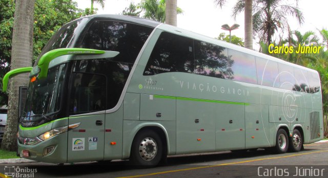 Viação Garcia 7007 na cidade de Caldas Novas, Goiás, Brasil, por Carlos Júnior. Número da foto: #4607522.