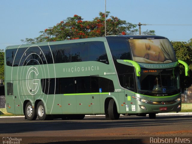 Viação Garcia 7327 na cidade de Paranavaí, Paraná, Brasil, por Robson Alves. Número da foto: #4610232.