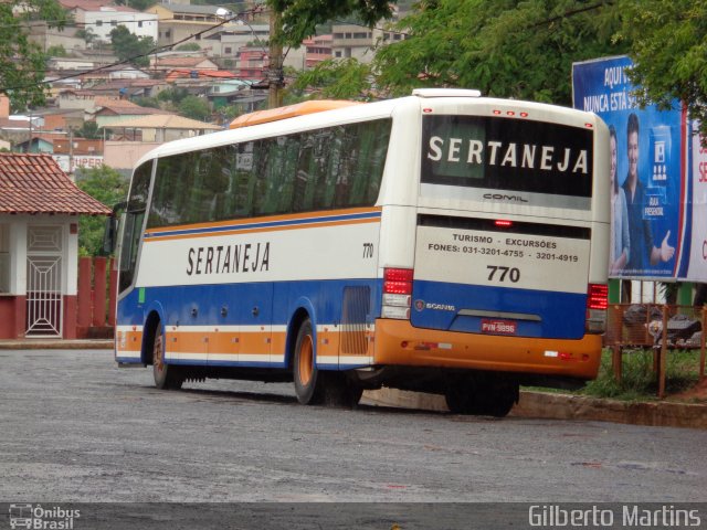 Viação Sertaneja 770 na cidade de Três Marias, Minas Gerais, Brasil, por Gilberto Martins. ID da foto: 4613224.