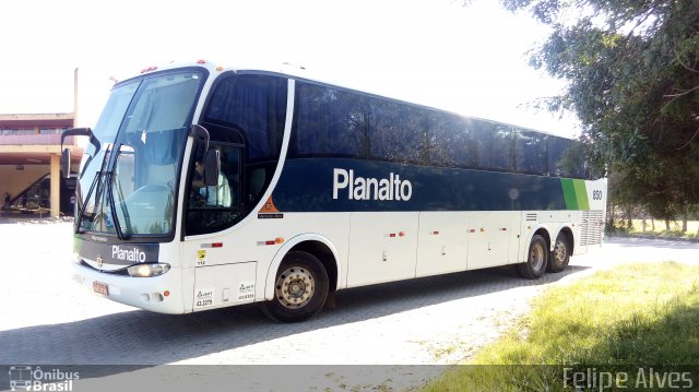 Planalto Transportes 850 na cidade de Pelotas, Rio Grande do Sul, Brasil, por Felipe Alves. Número da foto: #4611817.