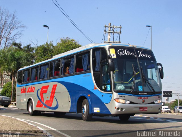 São João Turismo 3000 na cidade de São Paulo, São Paulo, Brasil, por Gabriel Almeida. Número da foto: #4612353.