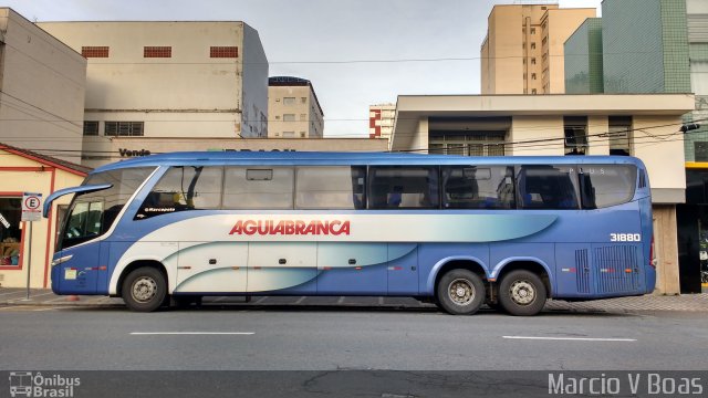Viação Águia Branca 31880 na cidade de Poços de Caldas, Minas Gerais, Brasil, por Marcio V Boas. Número da foto: #4616836.
