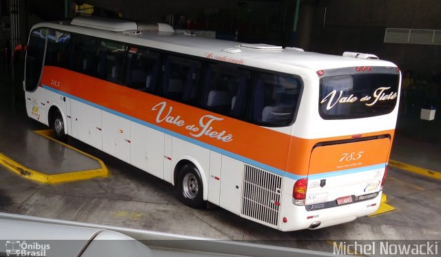 Viação Vale do Tietê 785 na cidade de São Paulo, São Paulo, Brasil, por Michel Nowacki. Número da foto: #4618007.