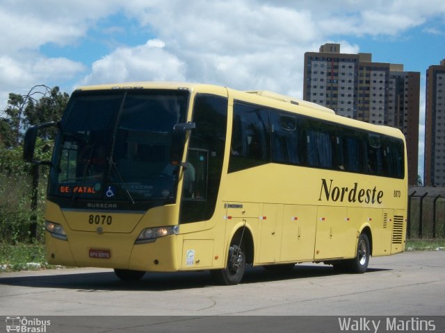 Viação Nordeste 8070 na cidade de Natal, Rio Grande do Norte, Brasil, por Walky Martins Nascimento. ID da foto: 4577378.