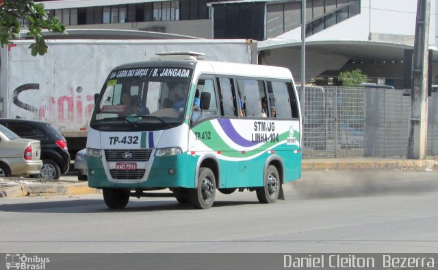 Transporte Complementar de Jaboatão dos Guararapes TP-432 na cidade de Jaboatão dos Guararapes, Pernambuco, Brasil, por Daniel Cleiton Bezerra. Número da foto: #4577339.