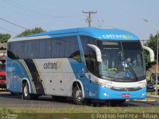 Cattani Sul Transportes e Turismo 41712 na cidade de Foz do Iguaçu, Paraná, Brasil, por Rodrigo Fonseca. ID da foto: 4576677.