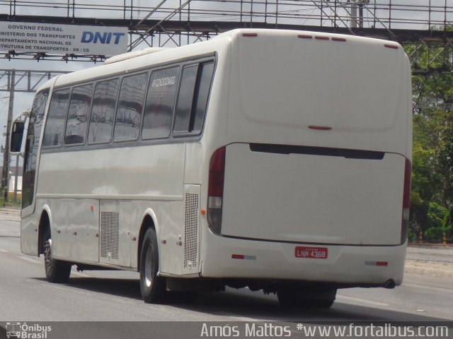 Ônibus Particulares 4368 na cidade de Fortaleza, Ceará, Brasil, por Amós  Mattos. Número da foto: #4619840.