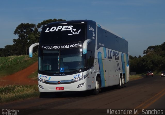 LopeSul Transportes - Lopes e Oliveira Transportes e Turismo - Lopes Sul 2076 na cidade de Clevelândia, Paraná, Brasil, por Alexandre M.  Sanches. Número da foto: #4625551.