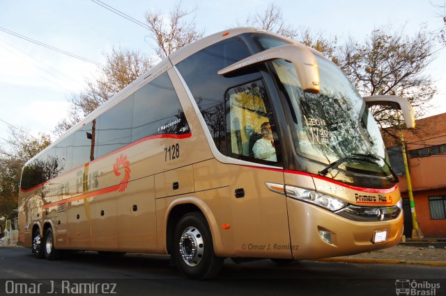 Primera Plus 7128 na cidade de Gustavo A. Madero, Ciudad de México, México, por Omar Ramírez Thor2102. Número da foto: #4624958.