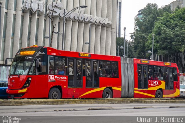 CISA - Corredor Insurgentes 134 na cidade de Cuauhtémoc, Ciudad de México, México, por Omar Ramírez Thor2102. Número da foto: #4628074.