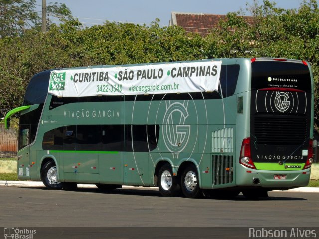 Viação Garcia 7207 na cidade de Paranavaí, Paraná, Brasil, por Robson Alves. Número da foto: #4626968.