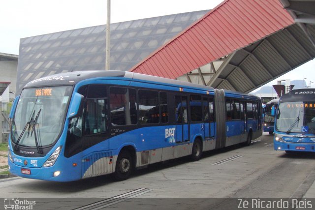 Transportes Santa Maria E39834C na cidade de Rio de Janeiro, Rio de Janeiro, Brasil, por Zé Ricardo Reis. ID da foto: 4631647.