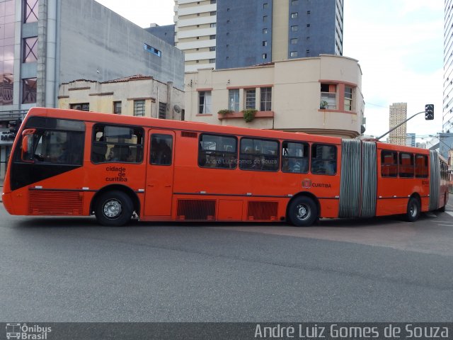 Transporte Coletivo Glória BD144 na cidade de Curitiba, Paraná, Brasil, por André Luiz Gomes de Souza. ID da foto: 4632694.