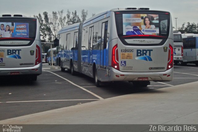 Translitoral Transportes E22022C na cidade de Rio de Janeiro, Rio de Janeiro, Brasil, por Zé Ricardo Reis. ID da foto: 4631604.