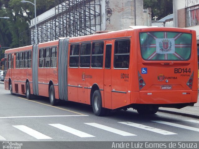 Transporte Coletivo Glória BD144 na cidade de Curitiba, Paraná, Brasil, por André Luiz Gomes de Souza. Número da foto: #4632701.