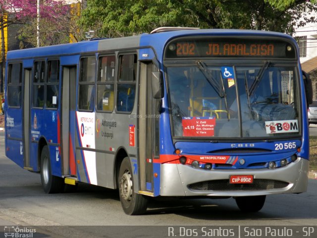 Auto Viação Urubupungá 20.565 na cidade de São Paulo, São Paulo, Brasil, por Rafael Santos. ID da foto: 4638158.