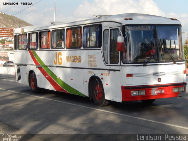 Ônibus Particulares 0437 na cidade de Caruaru, Pernambuco, Brasil, por Lenilson da Silva Pessoa. Número da foto: #4639160.