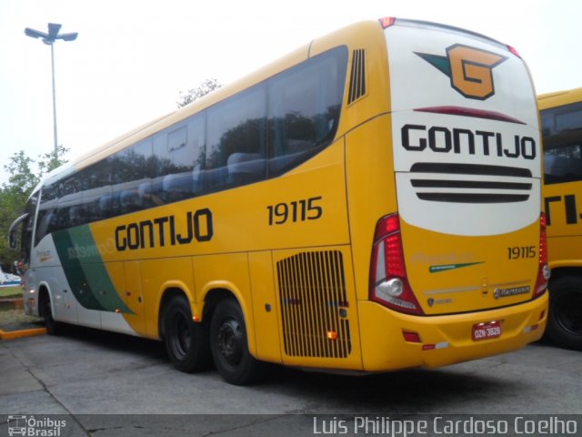 Empresa Gontijo de Transportes 19115 na cidade de São Paulo, São Paulo, Brasil, por Luis Philippe Cardoso Coelho. ID da foto: 4639808.